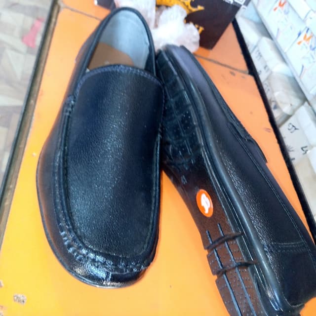 Moza men's shoes