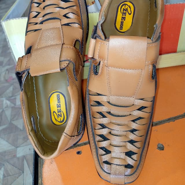 Moza men's shoes