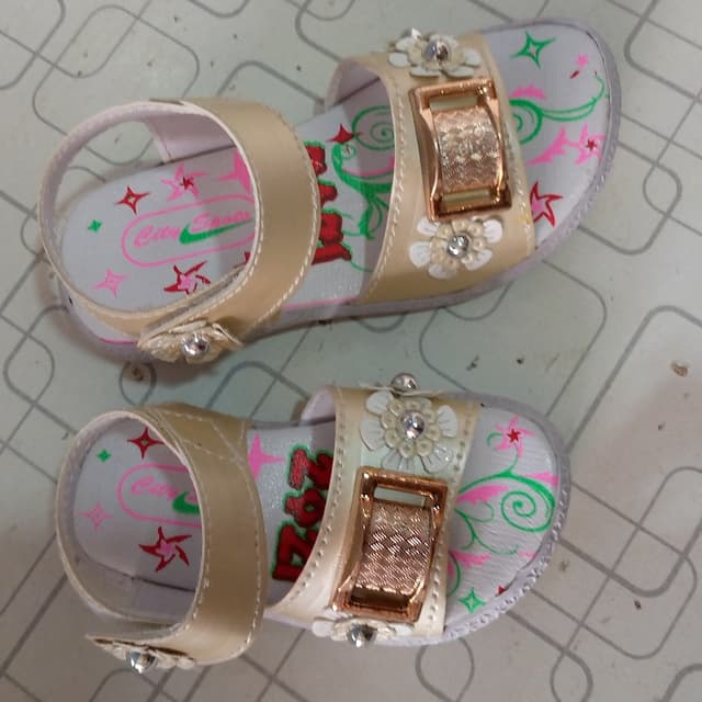 Sandle shoes baby girl